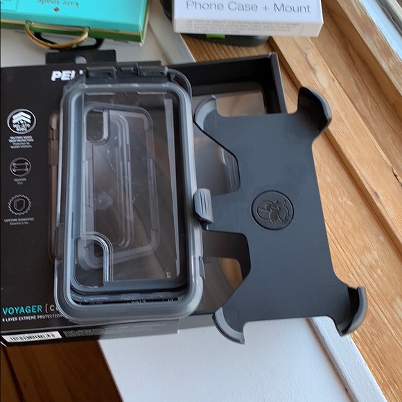 Pelican case for iPhone X - Picture 3 of 3